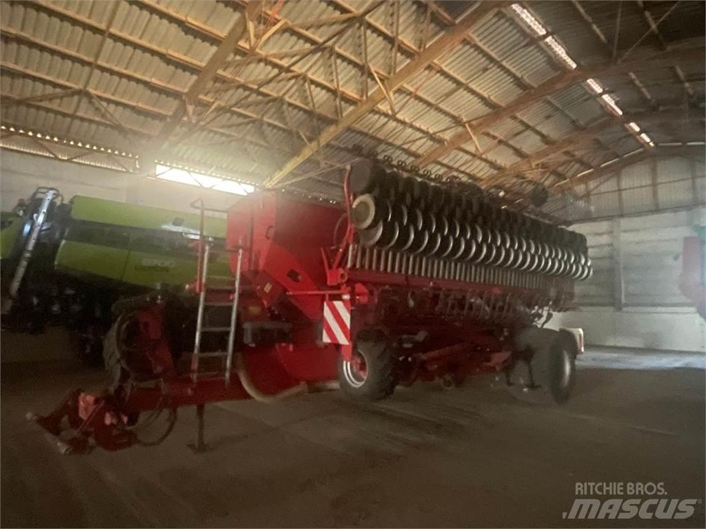 Kverneland DG 1200 条播机