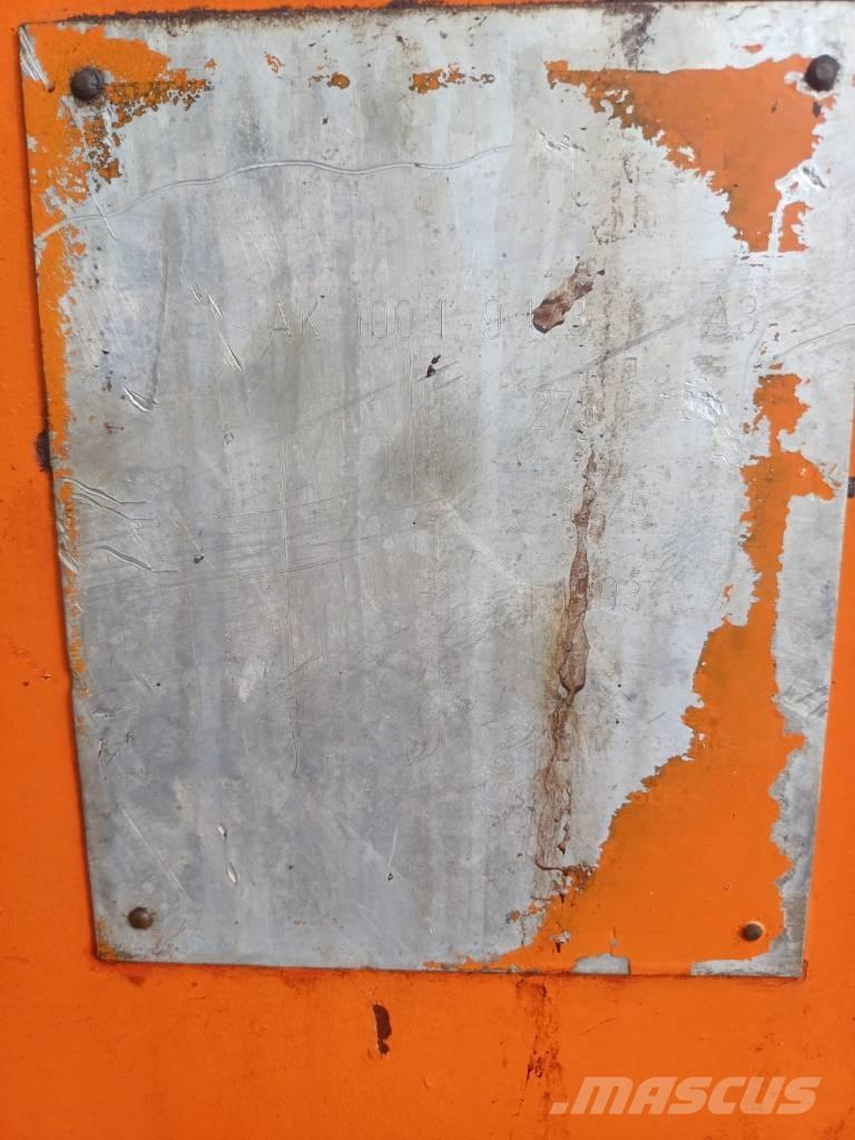 Atlas 100.1 随车折臂吊