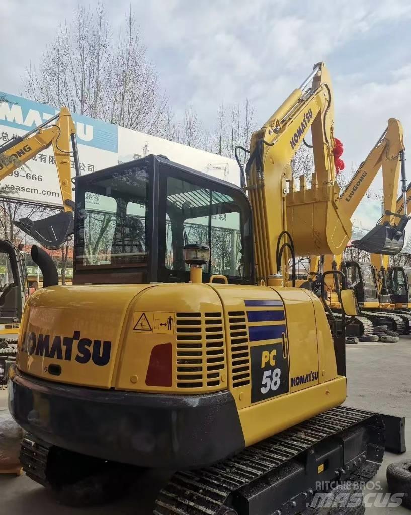 Komatsu PC 58 小型挖掘机