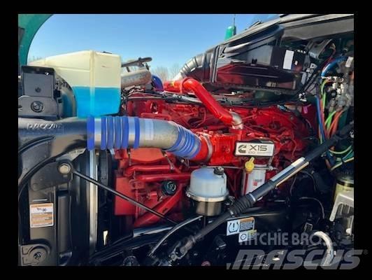 Kenworth T 680 牵引车
