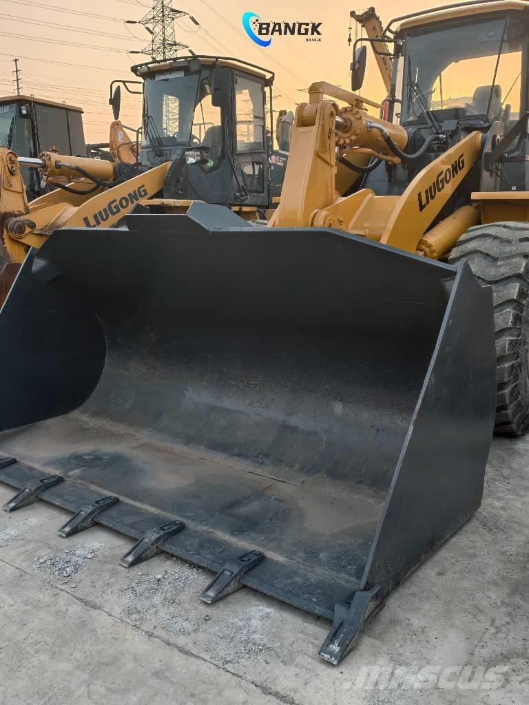 LiuGong CLG870H 轮式装载机