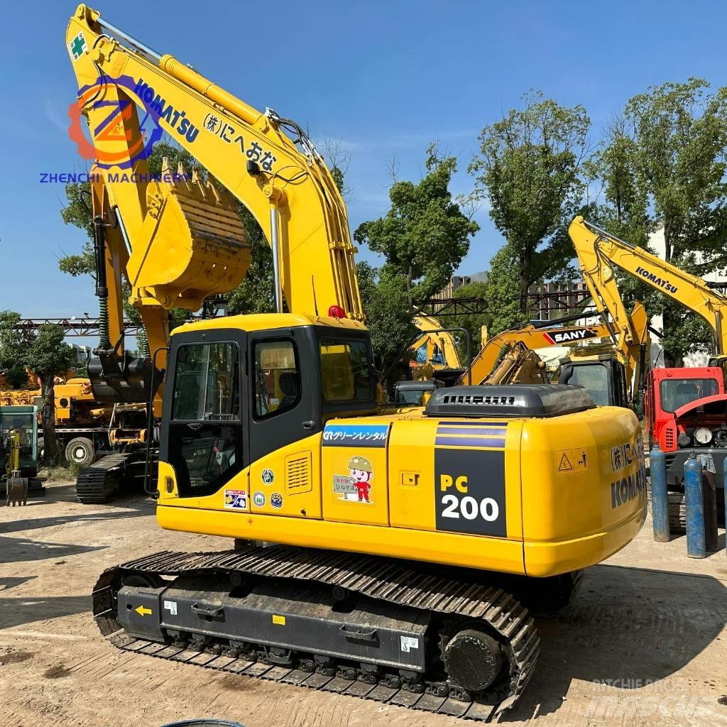 Komatsu PC 200 履带挖掘机