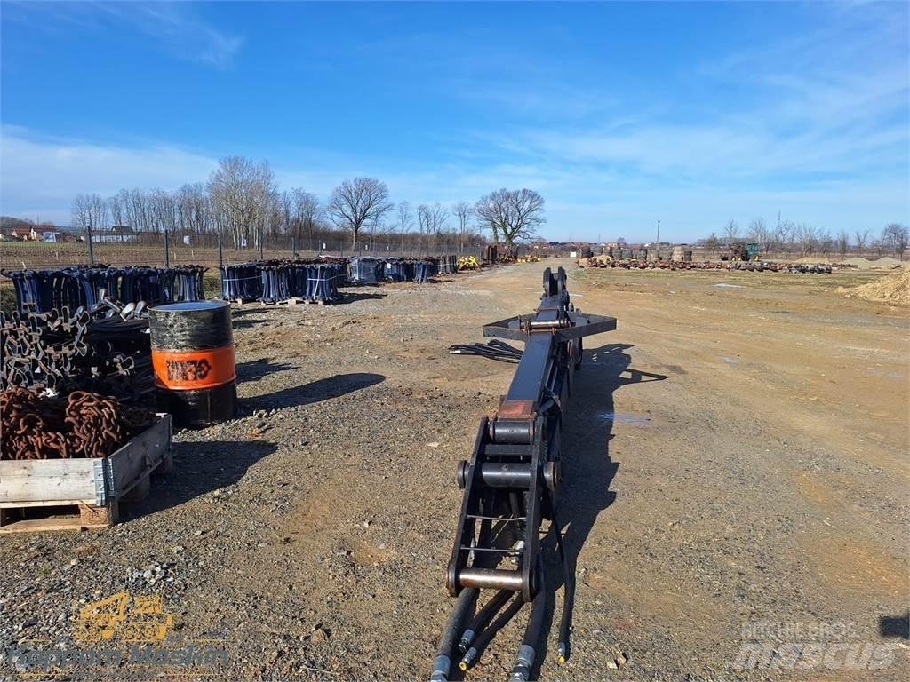 John Deere CH811 收割起重机