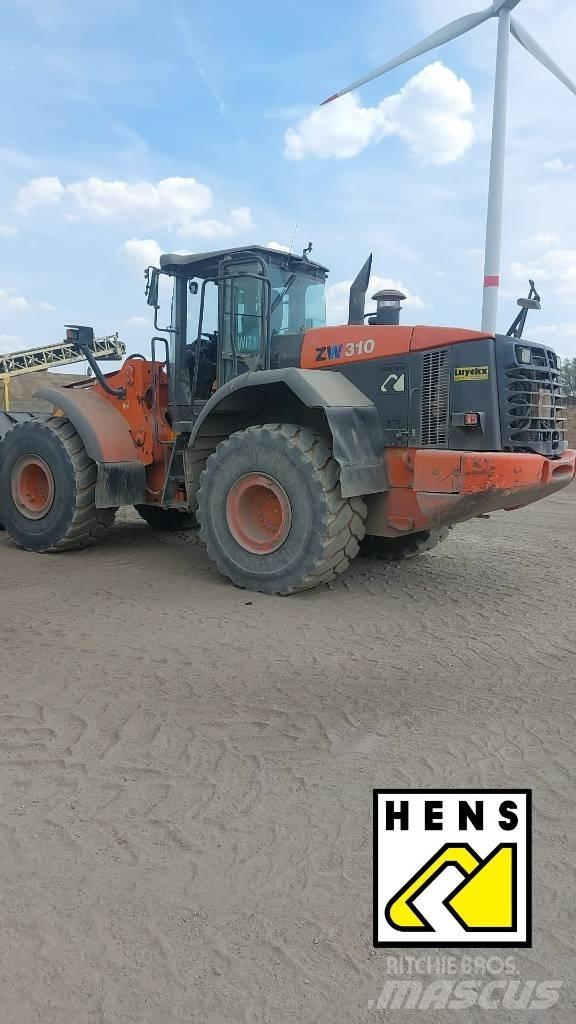 Hitachi ZW 310 铰接式自卸车