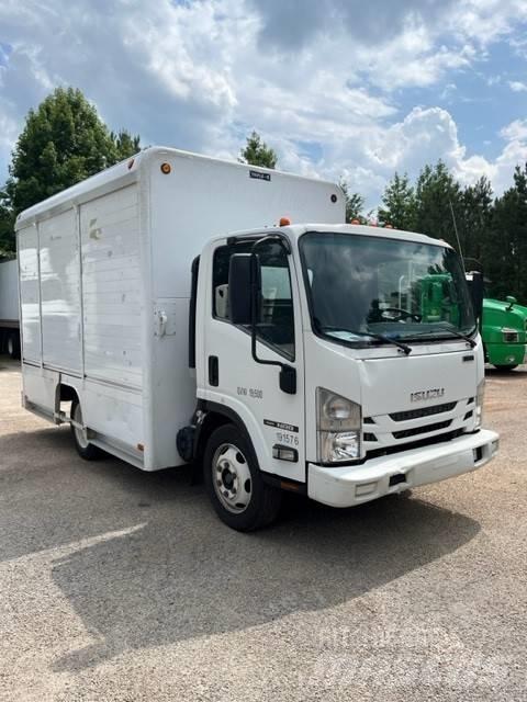 Isuzu NRR 饮料运输车