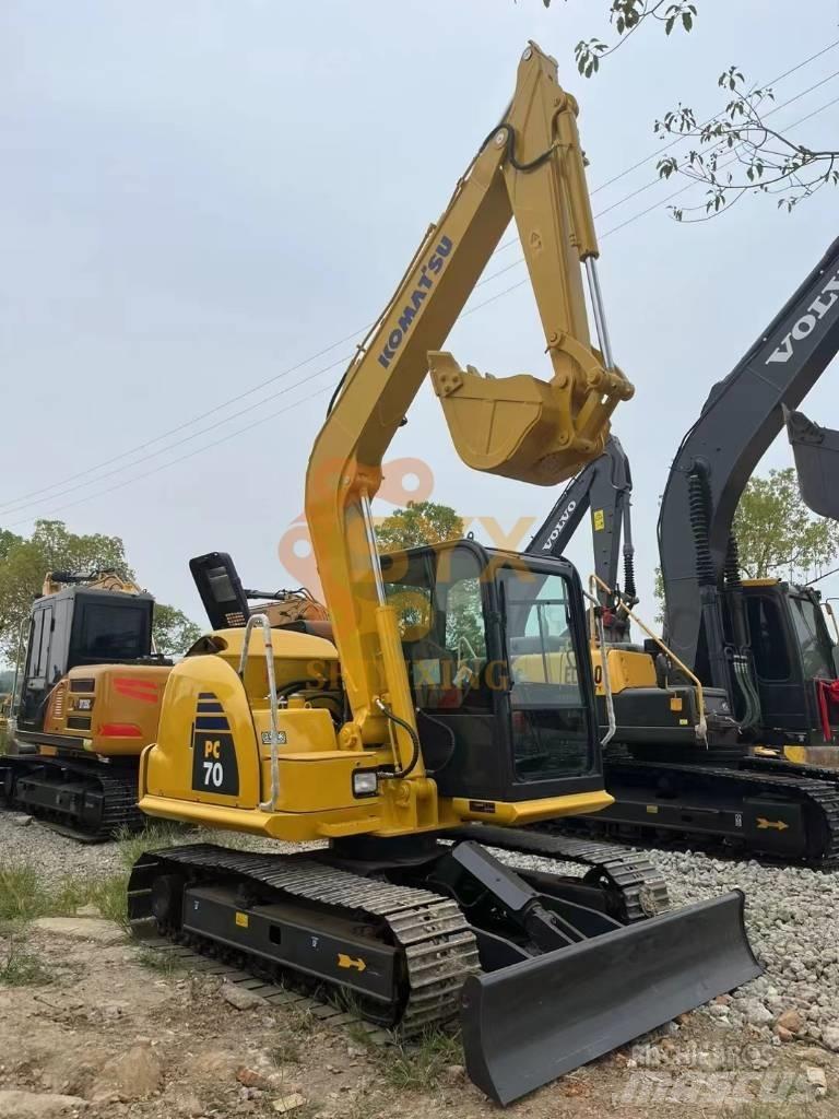 Komatsu PC 70 中型挖掘机