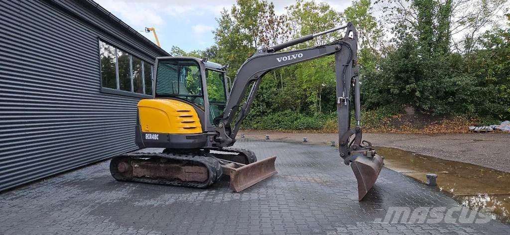 Volvo ECR 48c 小型挖掘机