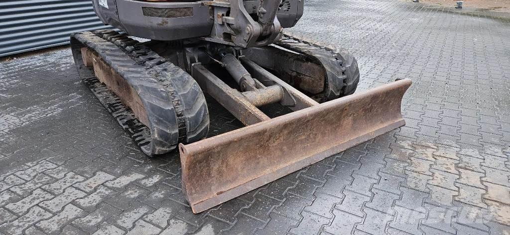 Volvo ECR 48c 小型挖掘机