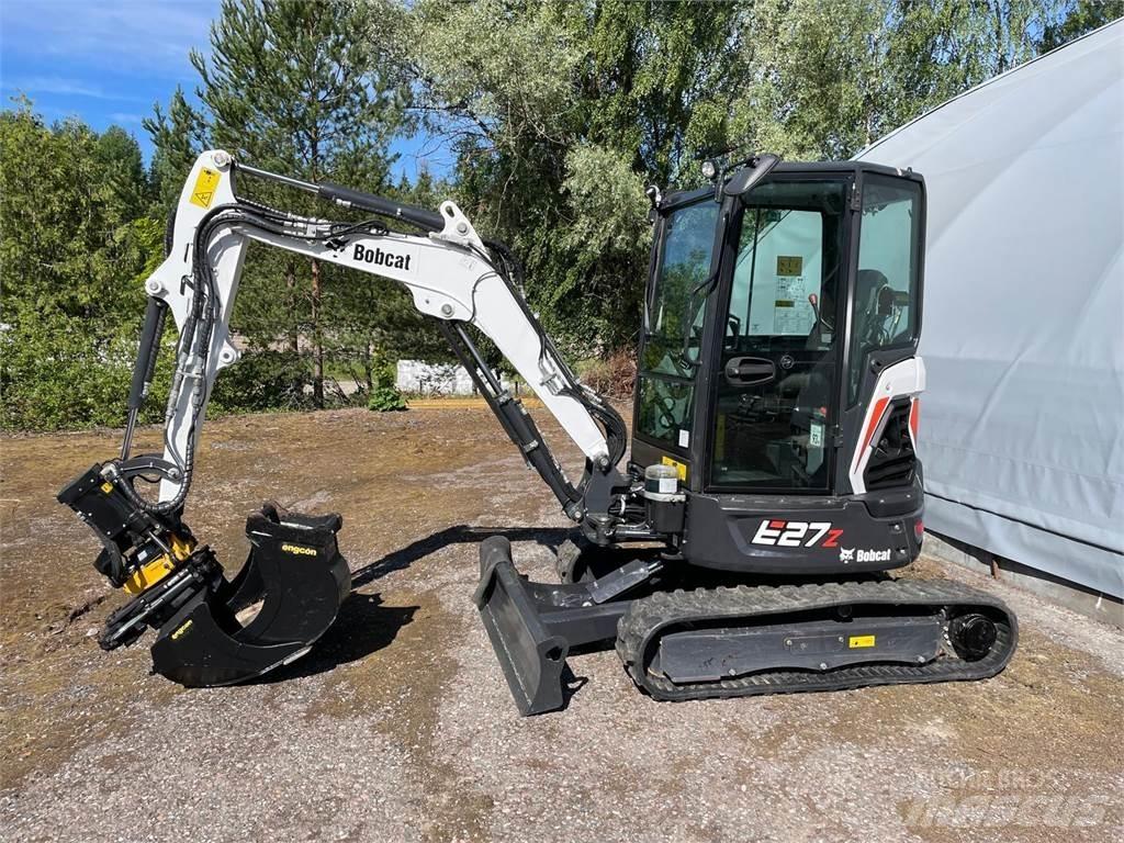 Bobcat E27Z 小型挖掘机