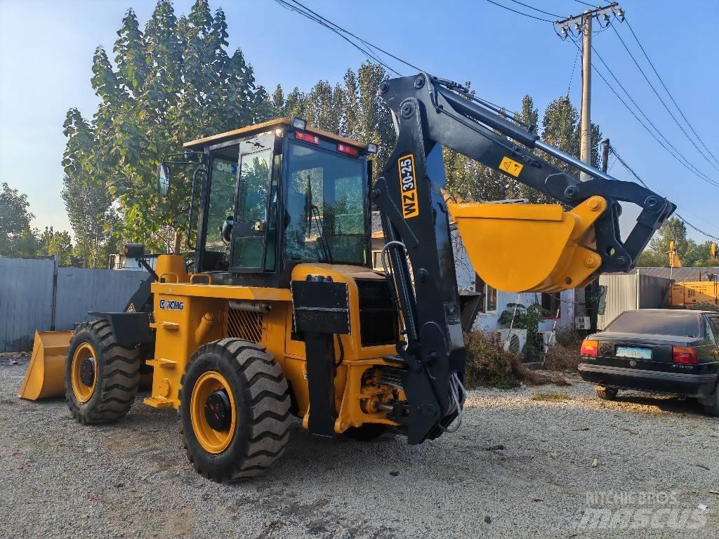 XCMG WZ30-25 反铲装载机