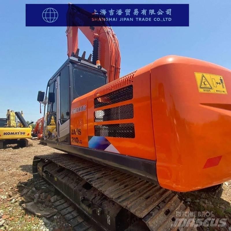 Hitachi ZX 210 履带挖掘机