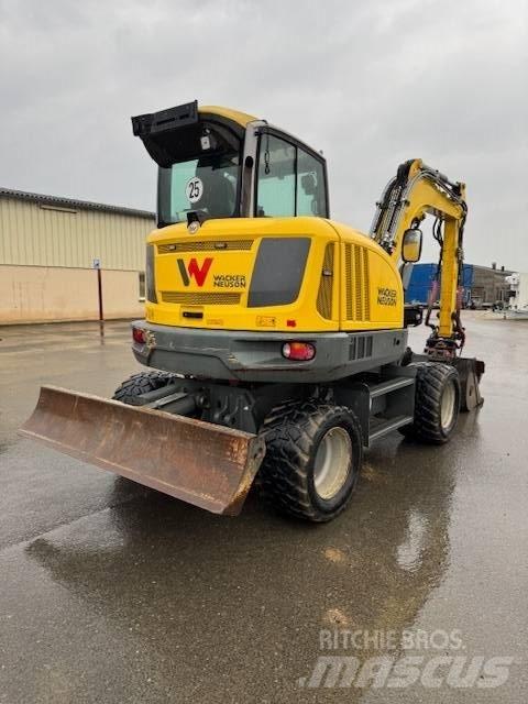 Wacker Neuson EW 65 轮式挖掘机