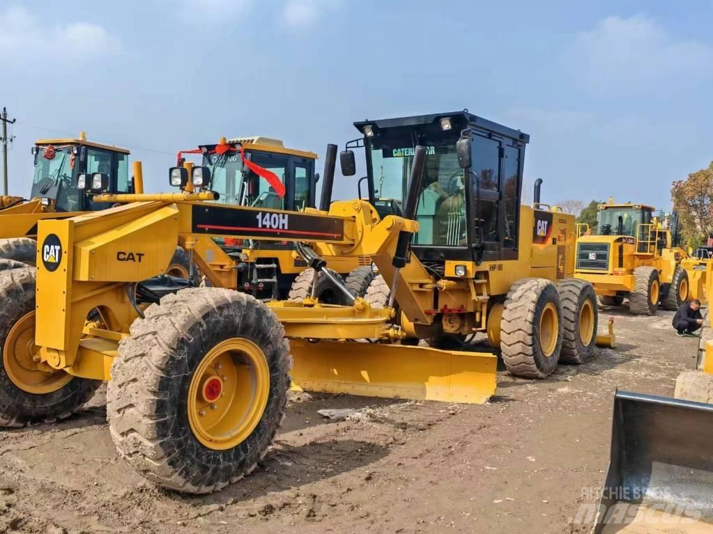 CAT 140 H 平地机/推土机