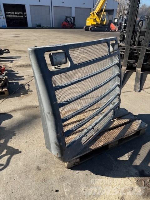 Doosan DL 400 OSŁONA 底盘和悬架