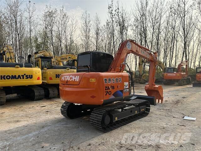 Hitachi ZX70 履带挖掘机
