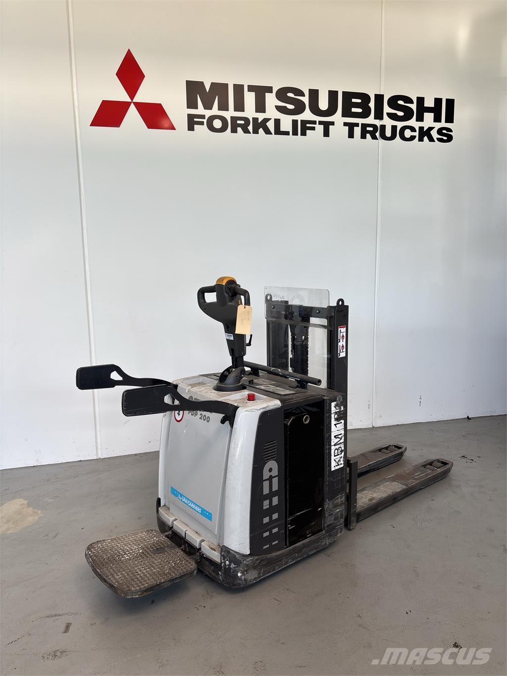 UniCarriers PDP200 行走式堆垛机