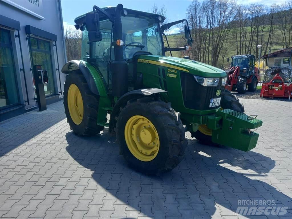 John Deere 5100M 拖拉机/农用车