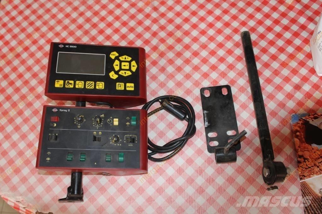 Hardi Commander 3200 牵引式喷雾机