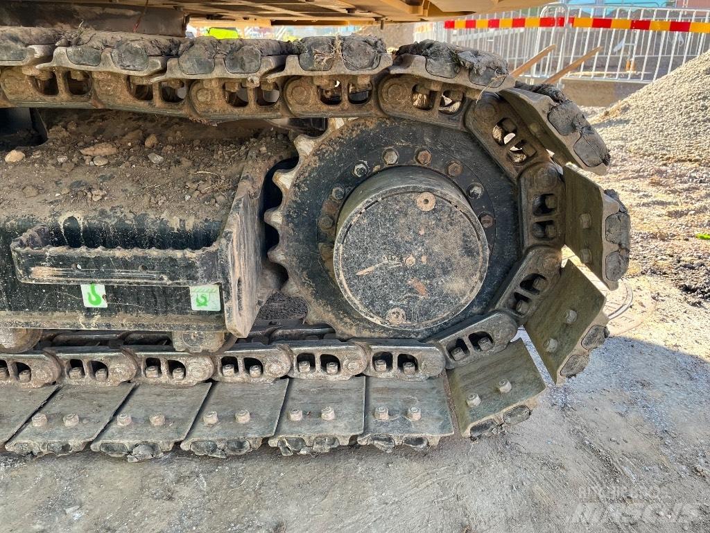 CAT 308 CR 中型挖掘机