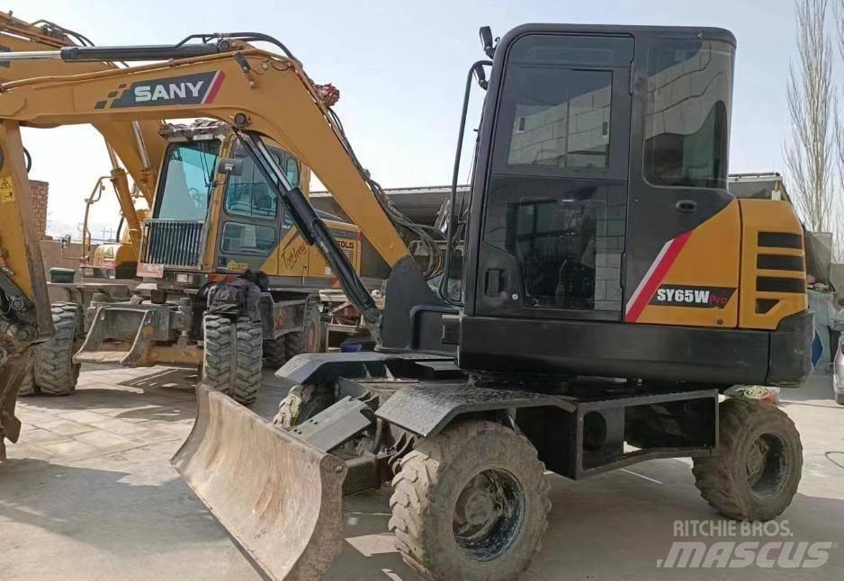 Sany SY65W PRO 轮式挖掘机