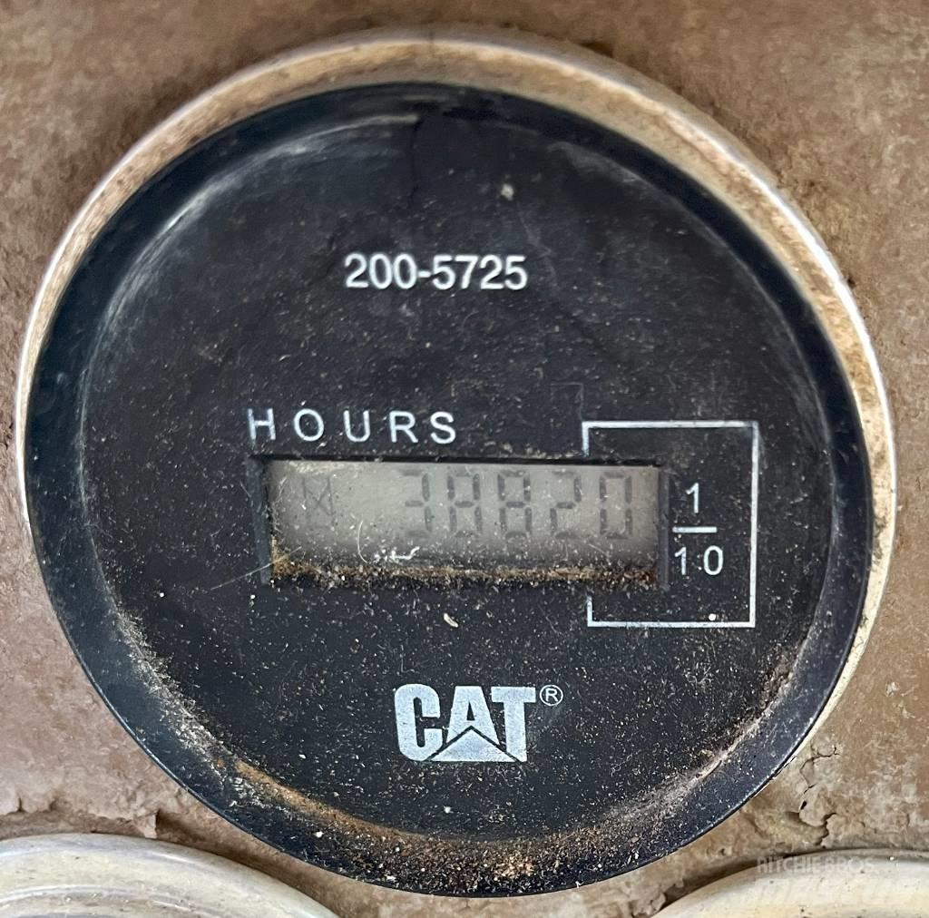 CAT 773 B 水罐车