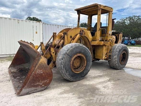 CAT 950 轮式装载机