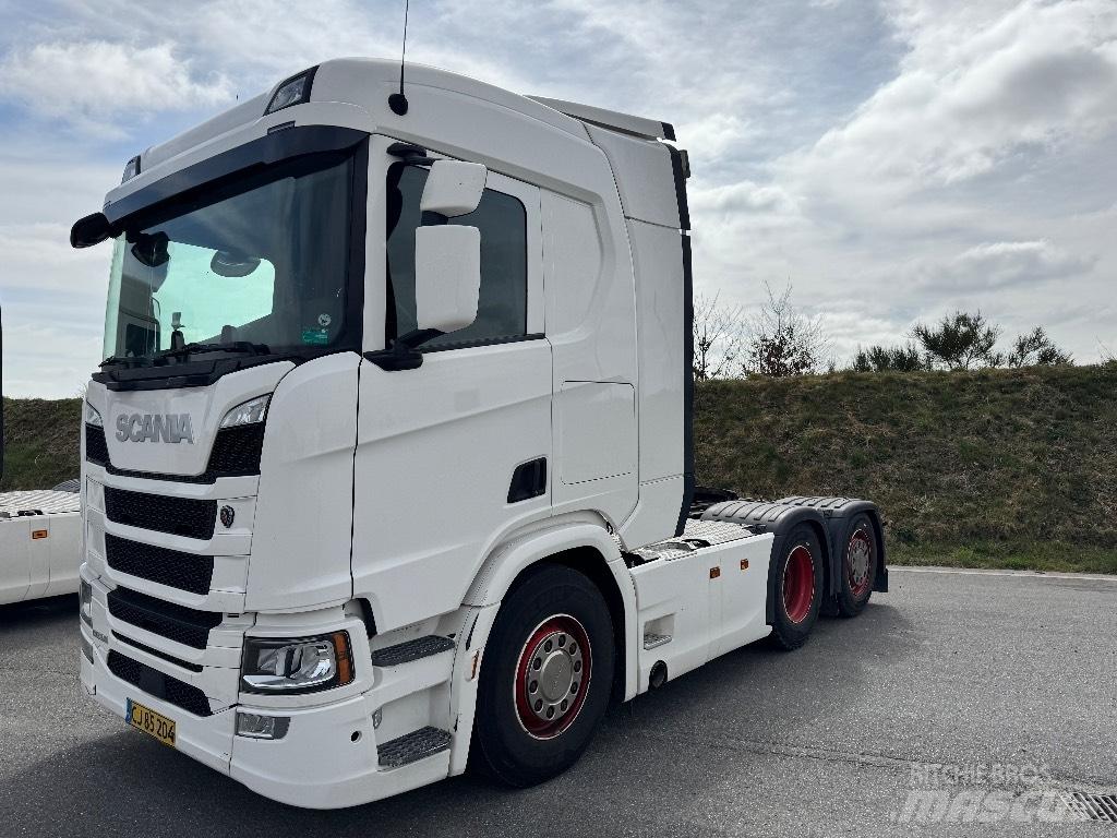 Scania R 500 牵引车