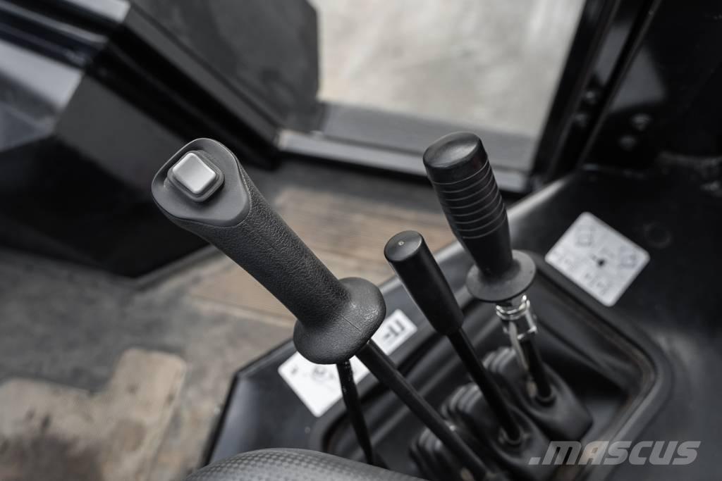 Manitou M 30-4 柴油叉车