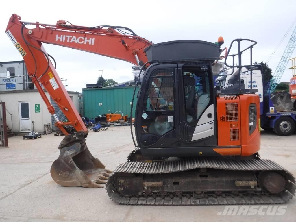Hitachi ZX 135 US-6 履带挖掘机
