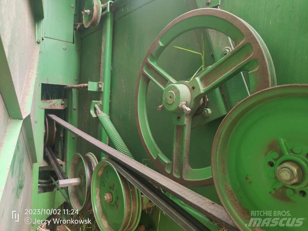 John Deere 1075 联合收割机