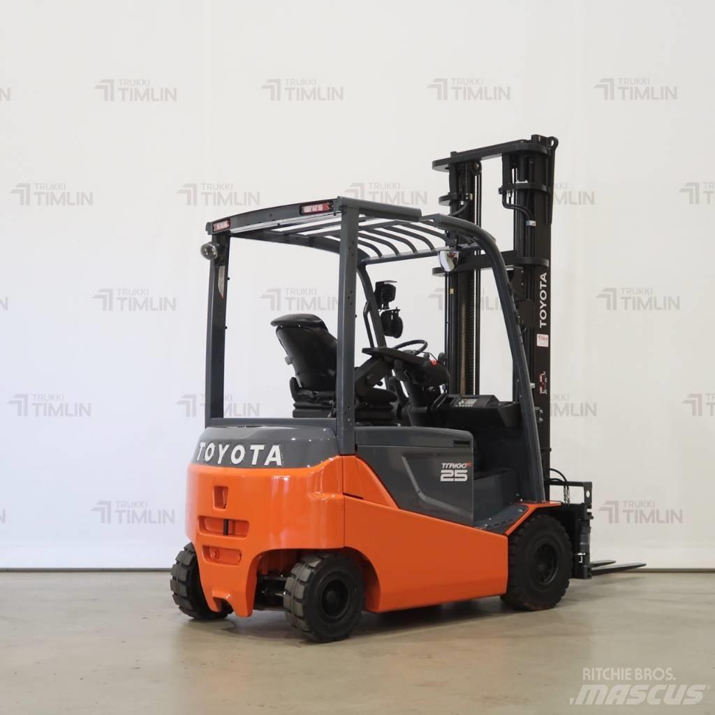Toyota 8FBMKT25 电动叉车