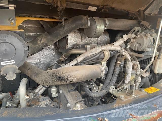 Komatsu PC80MR-3 中型挖掘机
