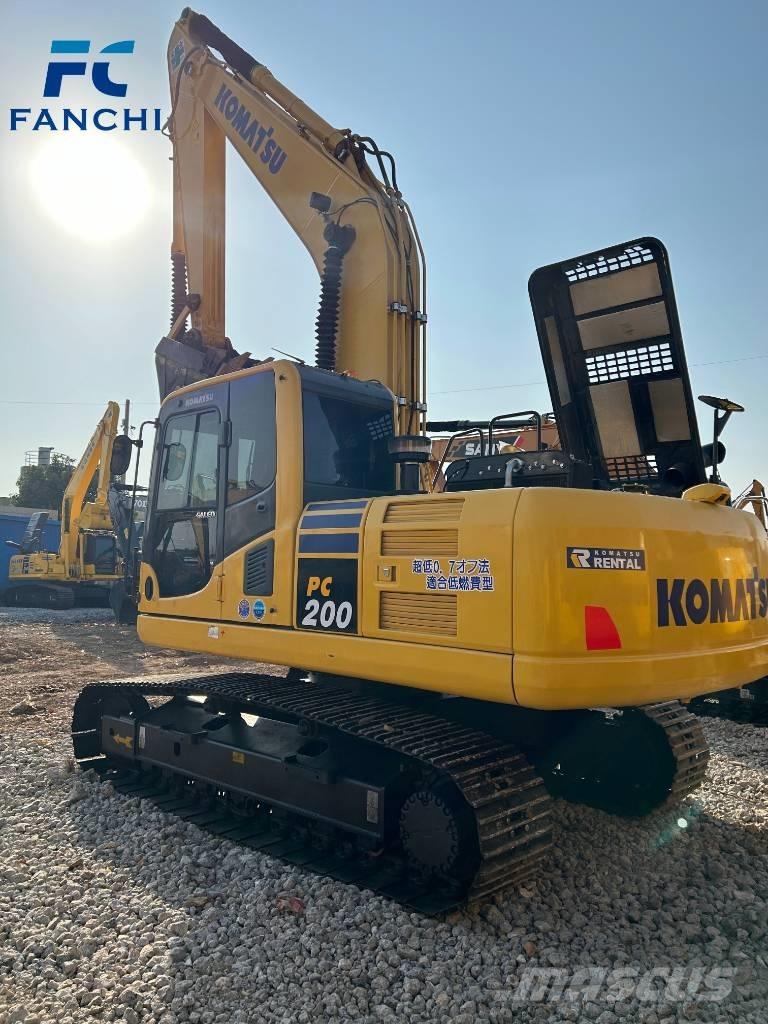 Komatsu PC 200-8 履带挖掘机