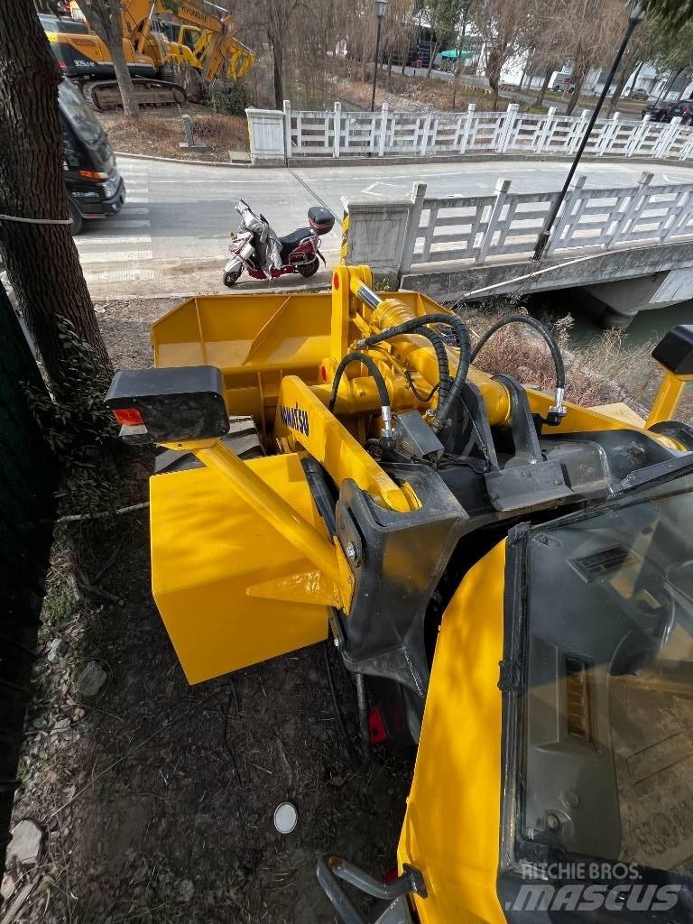 Komatsu WA 380-3 轮式装载机