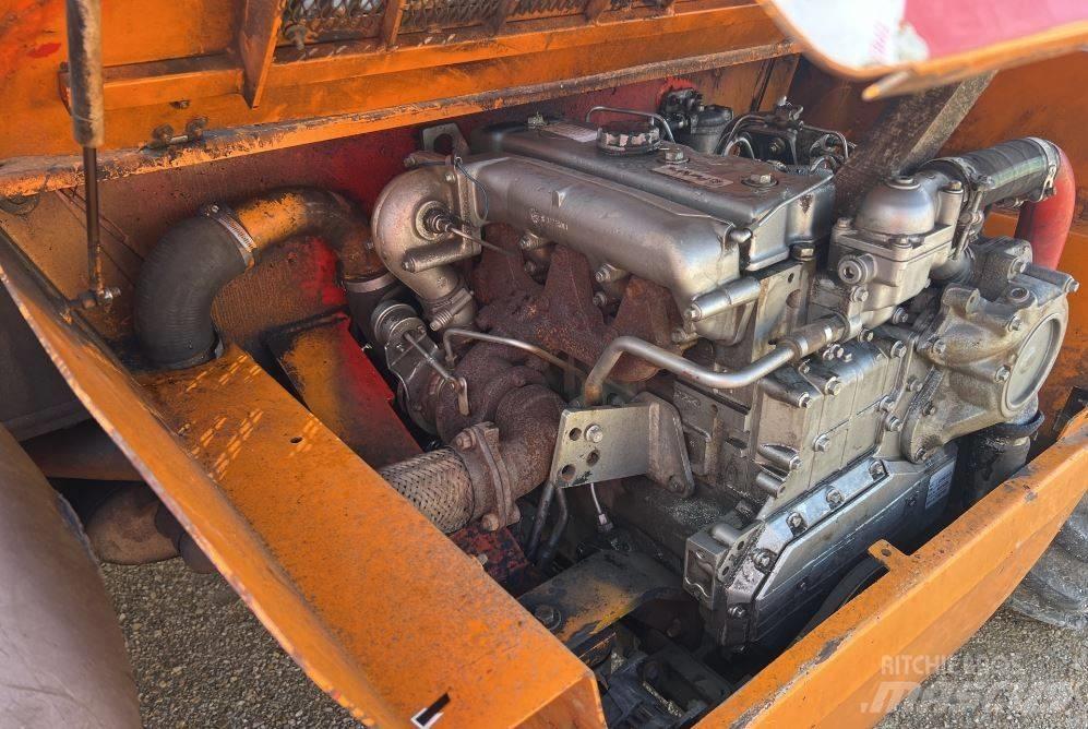 Manitou MRT 1432 电动叉车