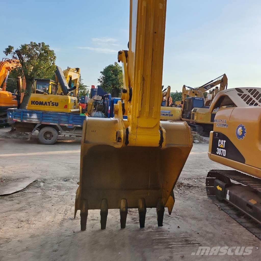 Komatsu PC 200-8 履带挖掘机