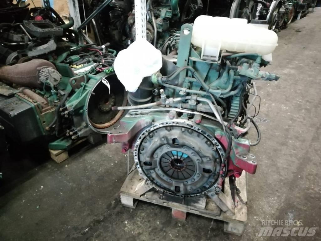 Volvo Engine D6B180 发动机