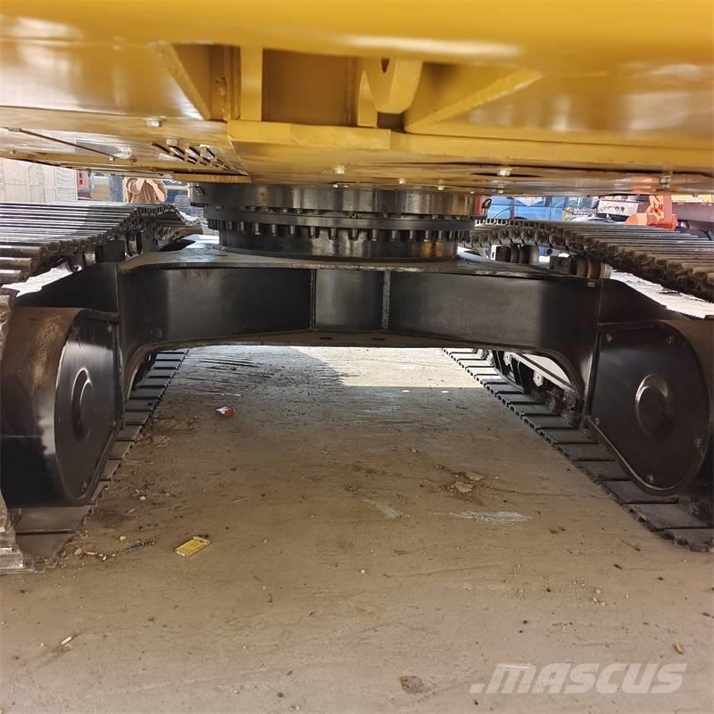 CAT 336 D2L 履带挖掘机