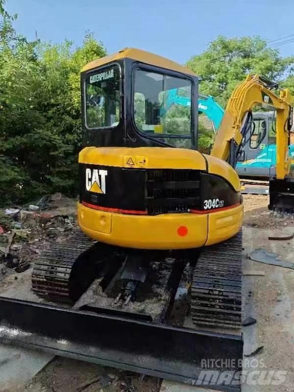 CAT 304 C CR 小型挖掘机