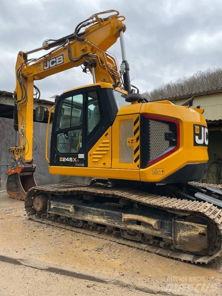 JCB 245 XR 履带挖掘机