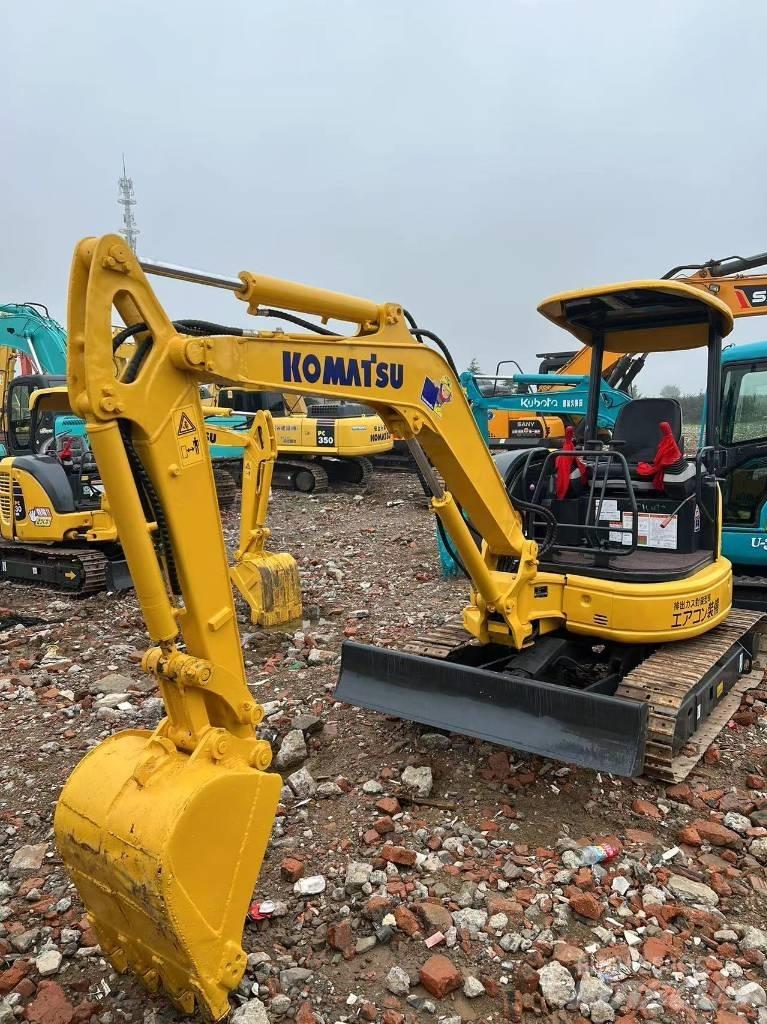 Komatsu PC 35 MR-3 小型挖掘机