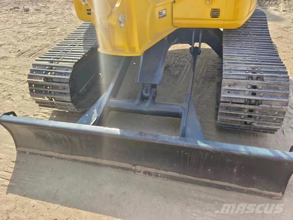 Komatsu PC55MR 小型挖掘机