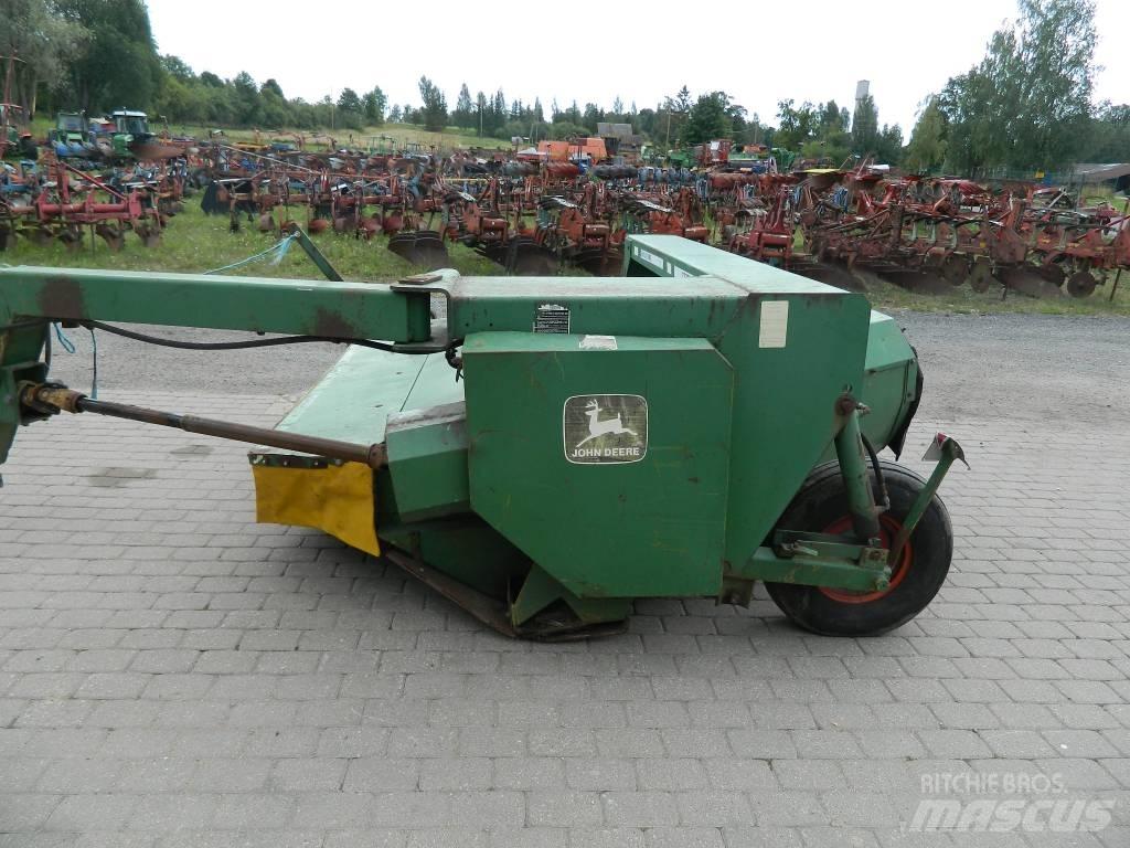 John Deere 1320 割草调节装置