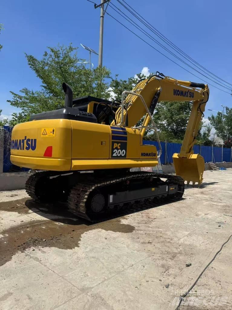 Komatsu PC 200 8N 履带挖掘机