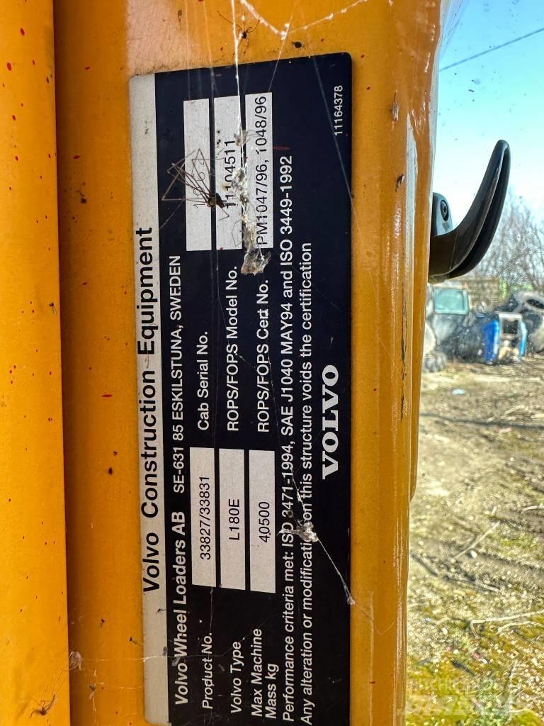 Volvo L 180 E CABIN 驾驶室与内部