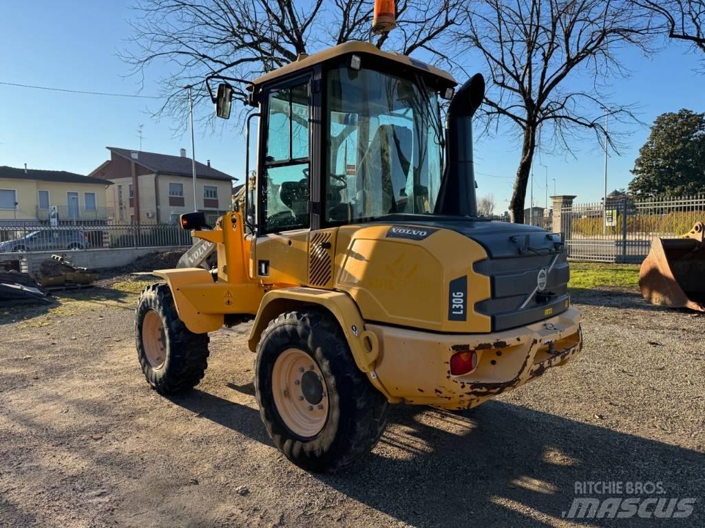 Volvo L 30 G 轮式装载机