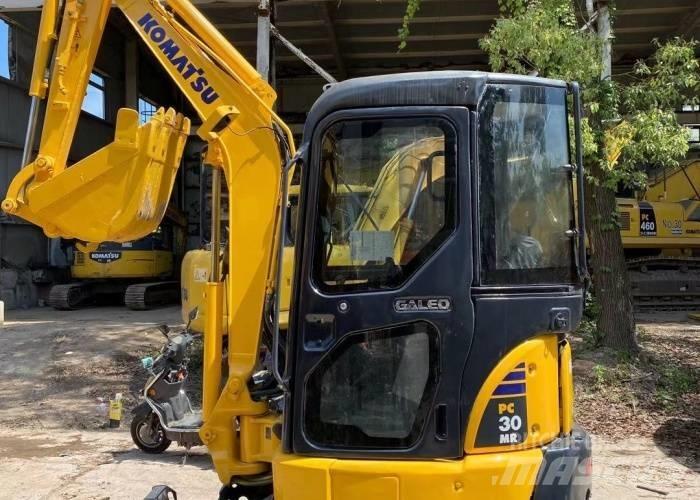 Komatsu PC30 履带挖掘机