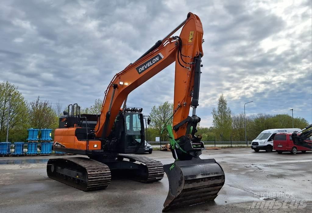 Doosan DX210LC-7 履带挖掘机
