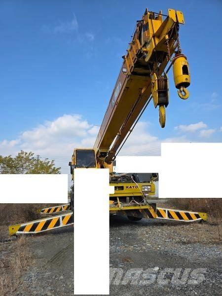 Kato KR 35 H-3 越野轮胎起重机︳越野吊︳越野起重机︳移动式起重机