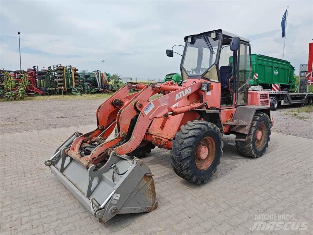 Atlas 72E 轮式装载机